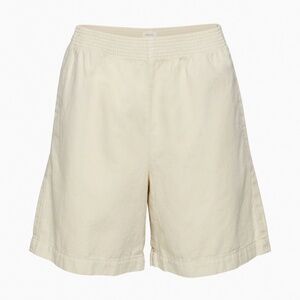 Aritzia Wilfred Free Nova Shorts in Cream/Bone